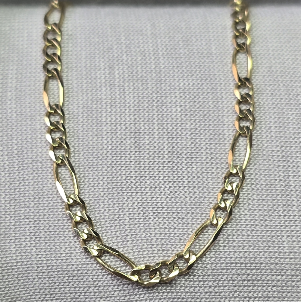 14k Yellow Gold Figaro Chain